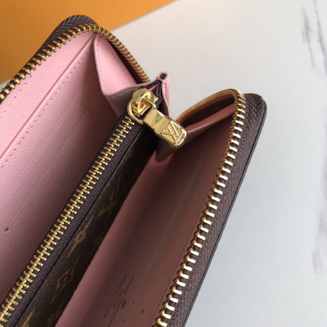 BL - High Quality Wallet LUV 016