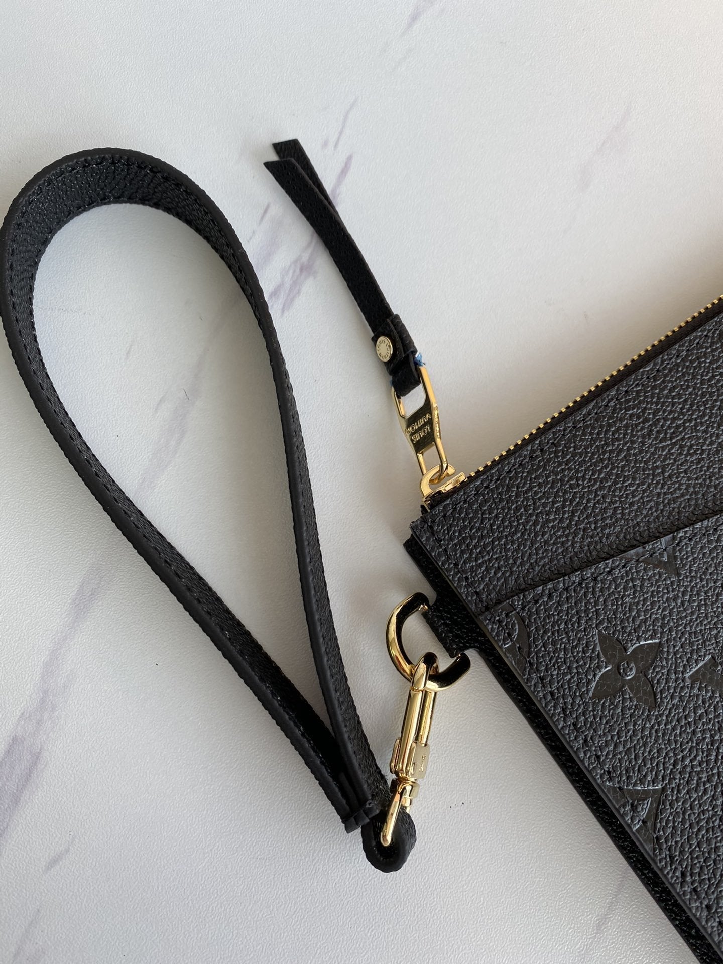 BL - High Quality Wallet LUV 064