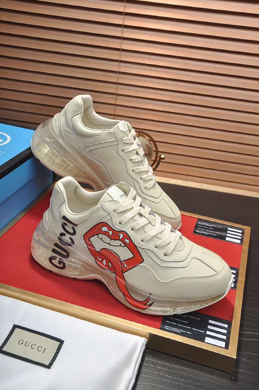 BL-GCI Rhyton Interlocking Disk Sneaker 059