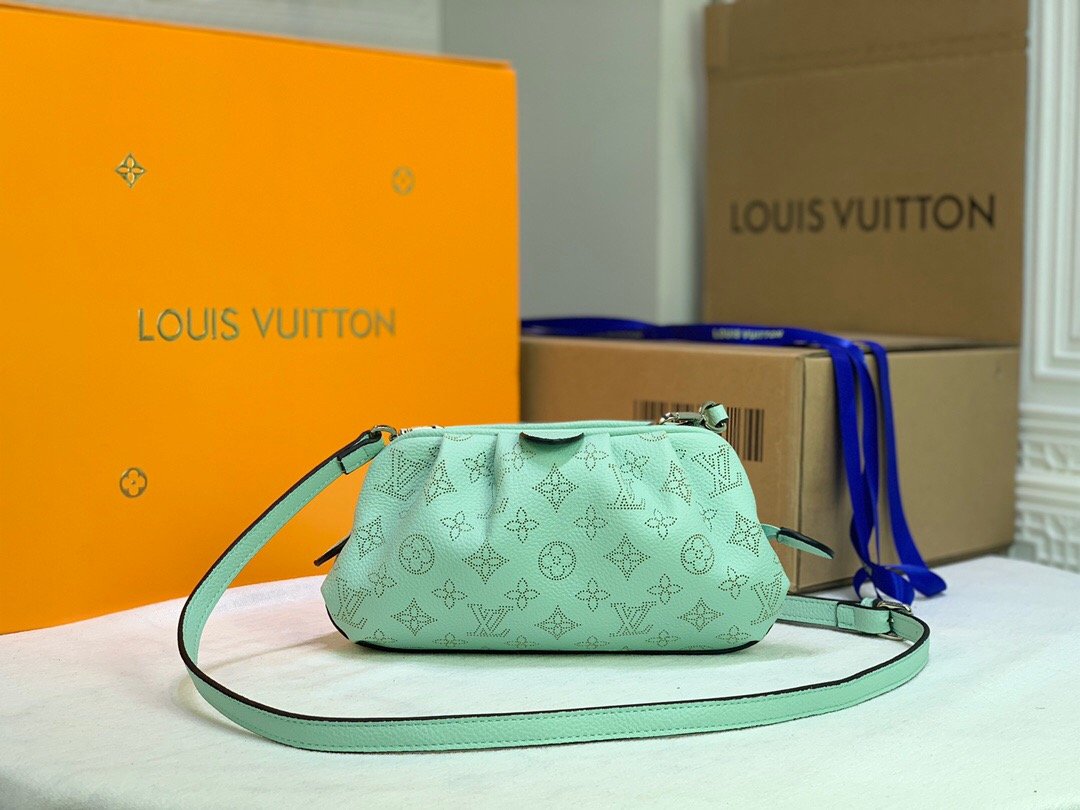 BL - High Quality Bags LUV 121