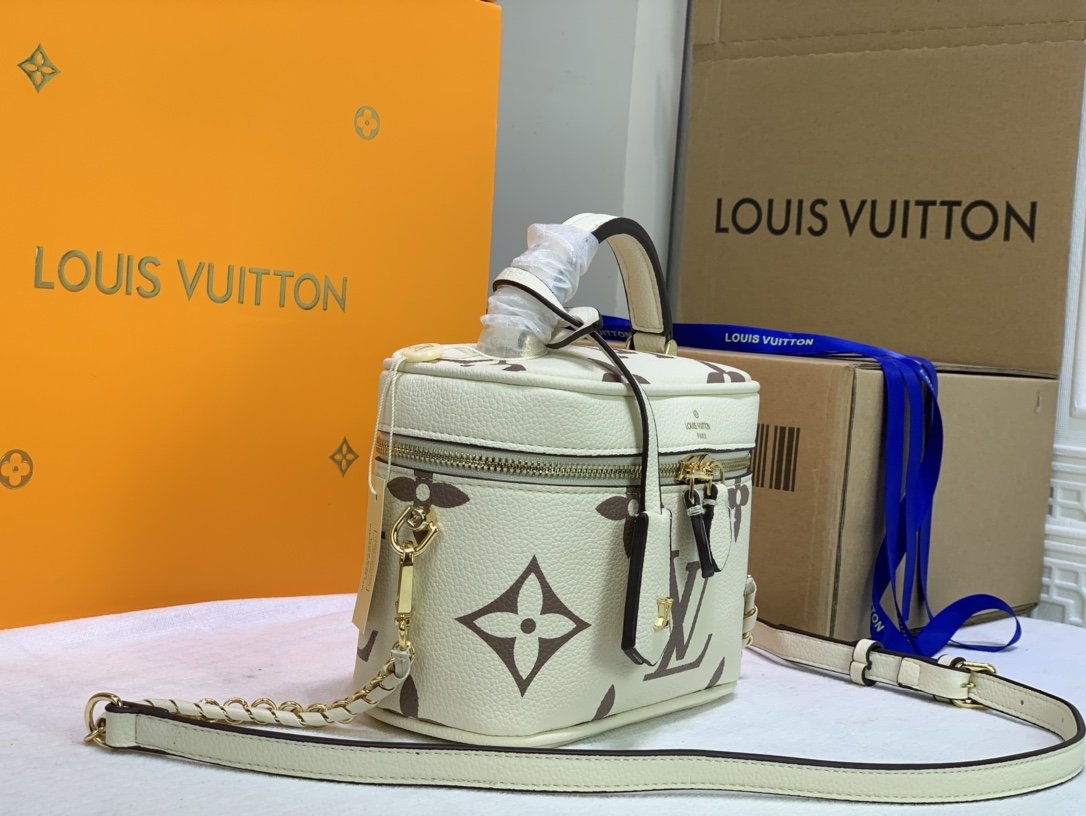BL - High Quality Bags LUV 097