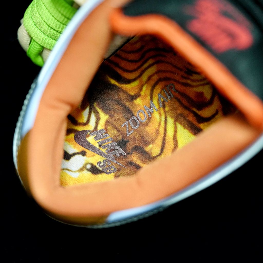 BL - DUNK "Street Hawker"