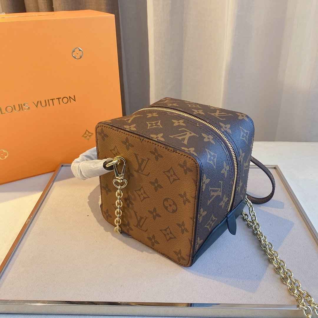 BL - High Quality Bags LUV 088