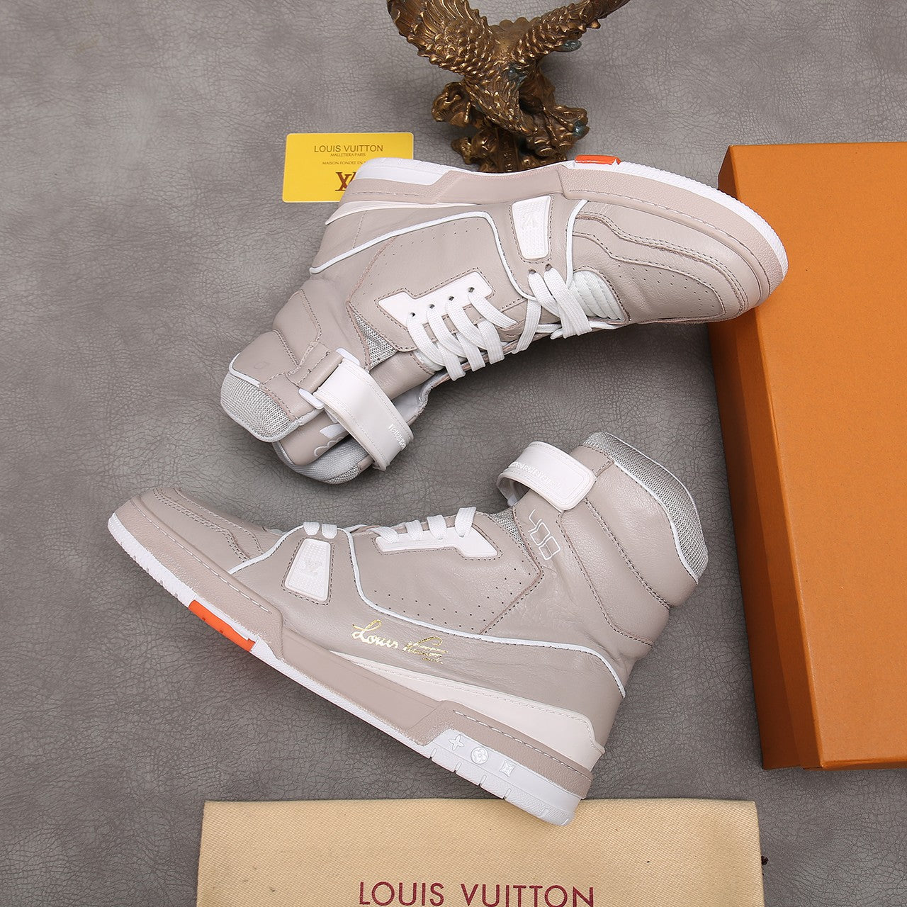 BL - LUV Traners Inspired Sneaker