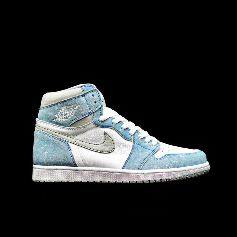 BL - AJ1 High Washed Blue