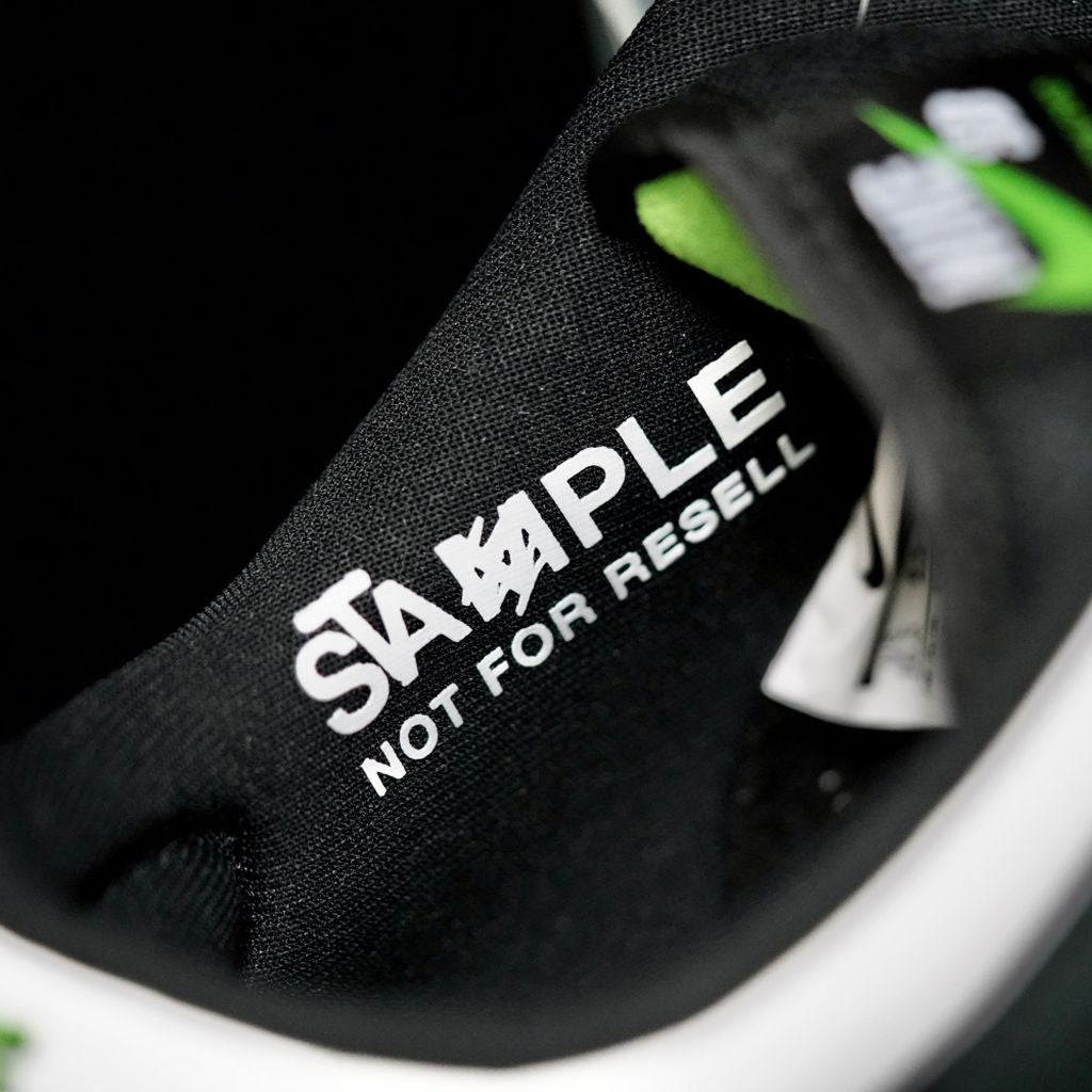 BL - Staple co-branded panda pigeon