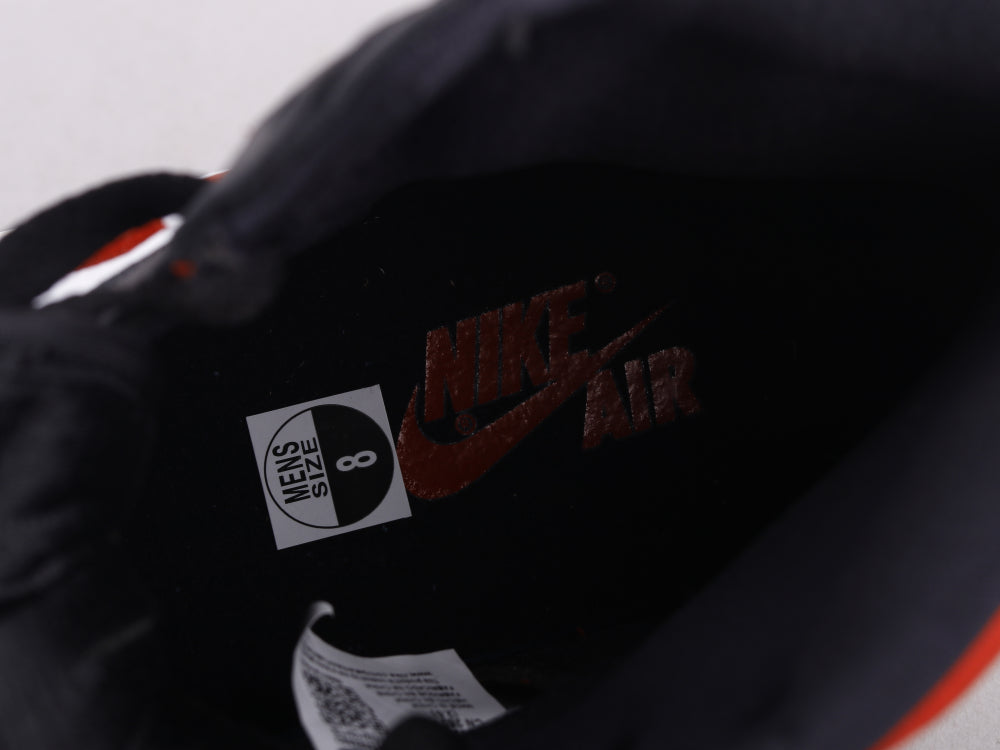 BL - AJ1 Red Hook Black Toe