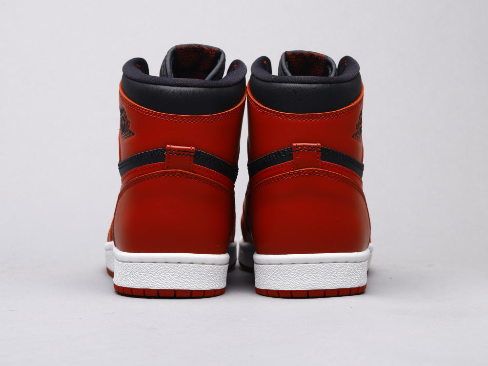BL - AJ1 Invert black and red