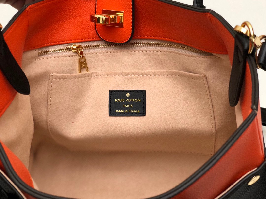 BL - High Quality Bags LUV 043