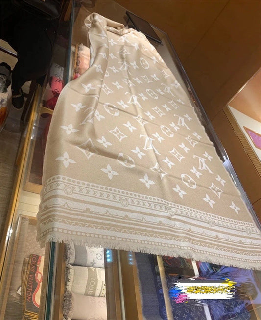 High Quality LUV Scarf 004