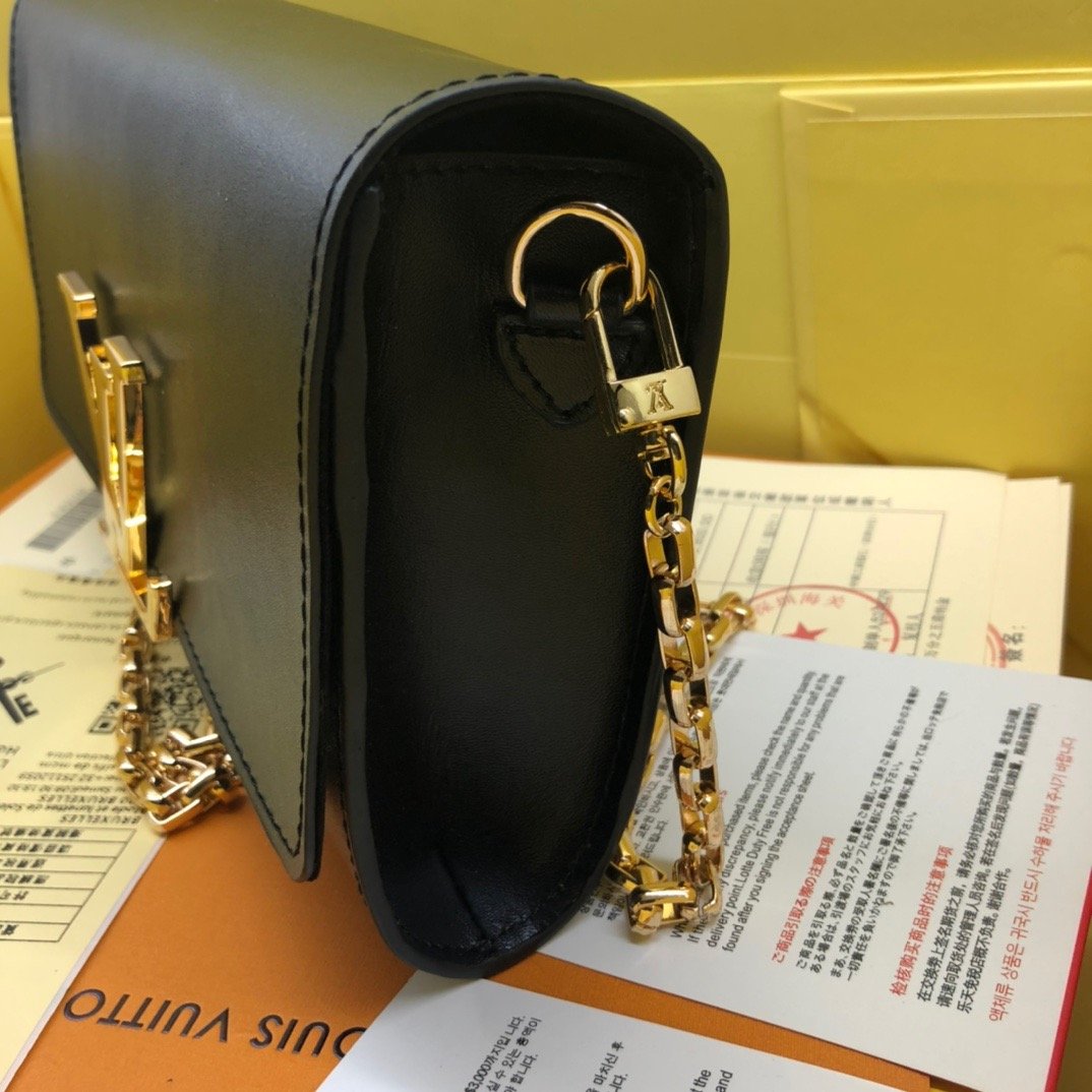 BL - High Quality Bags LUV 155