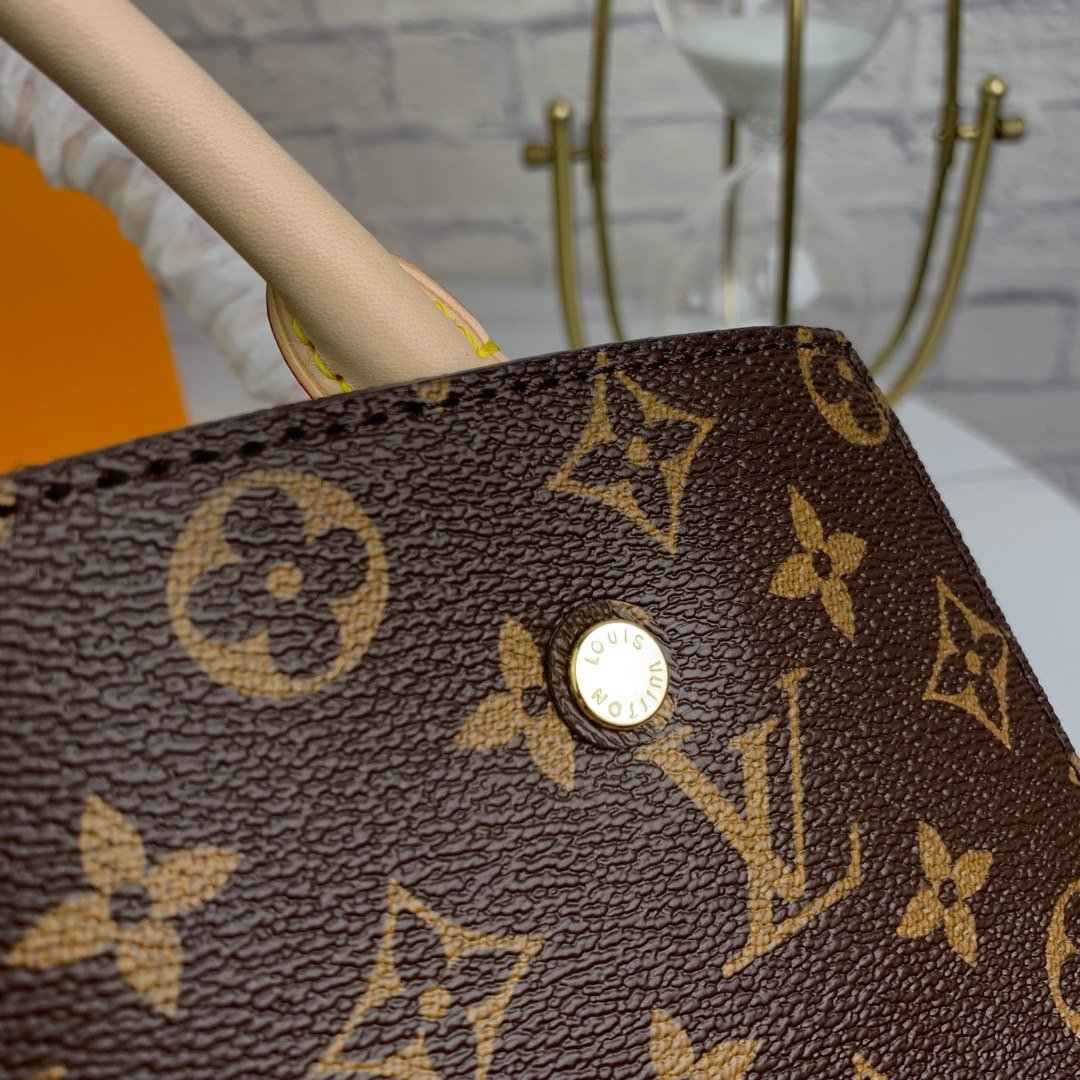 BL - High Quality Bags LUV 298