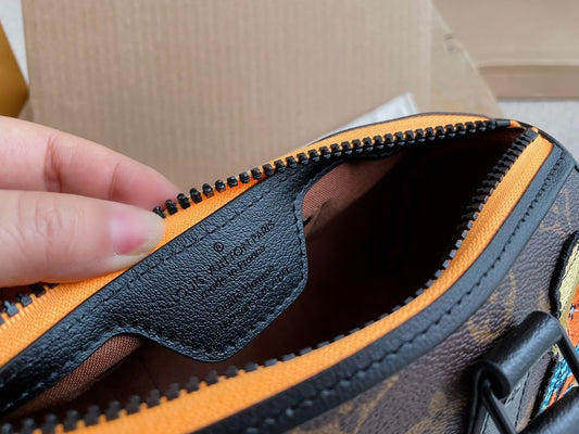 BL - High Quality Bags LUV 075