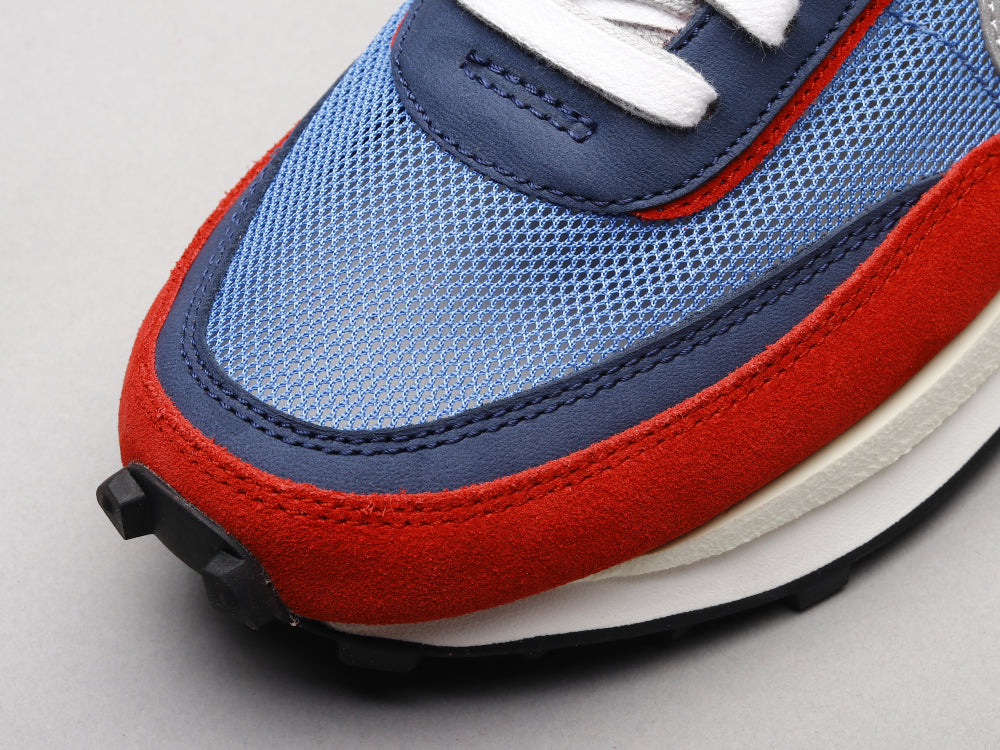 BL - NKE Waffle red and blue
