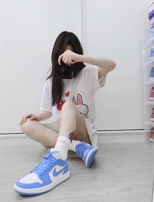 BL - AJ1 North Carolina Blue