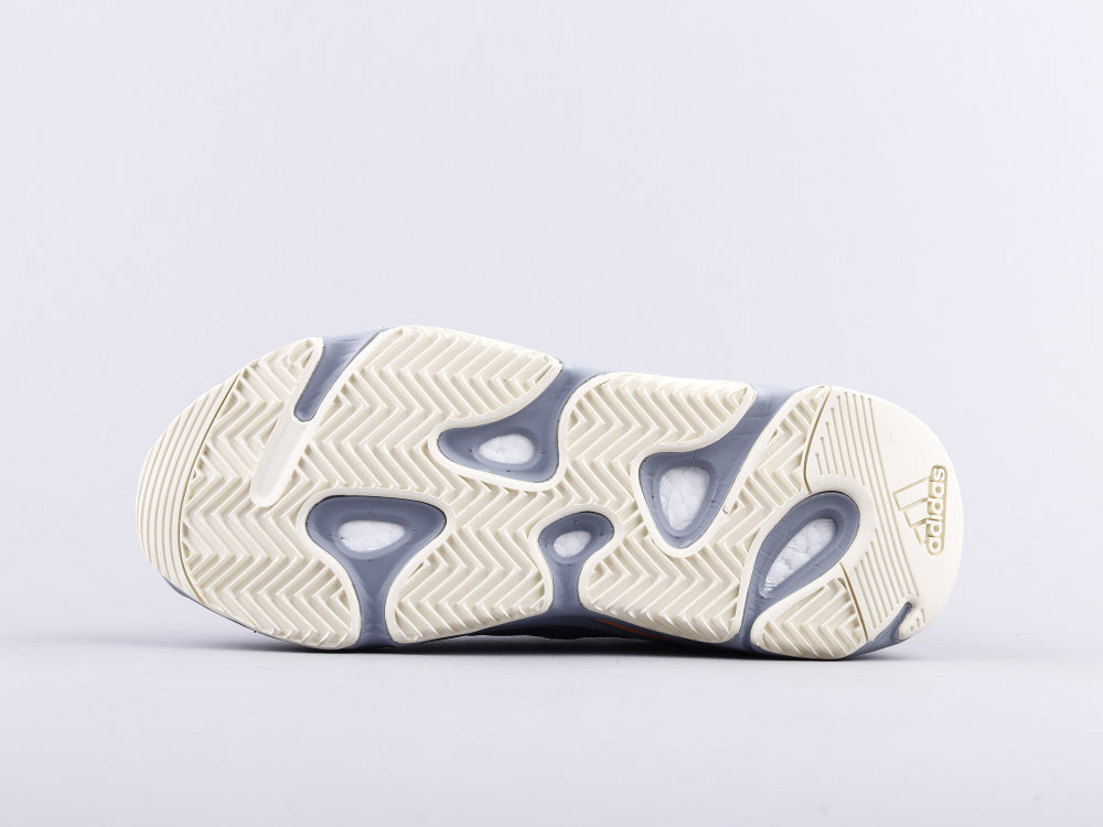 BL - Yzy 700 Inertia Sneaker