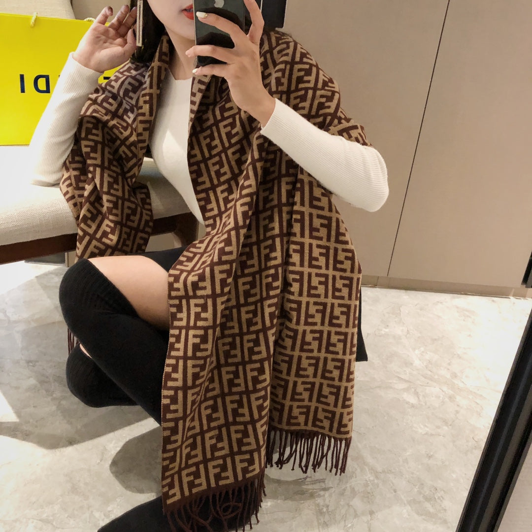 High Quality FEI Scarf 013