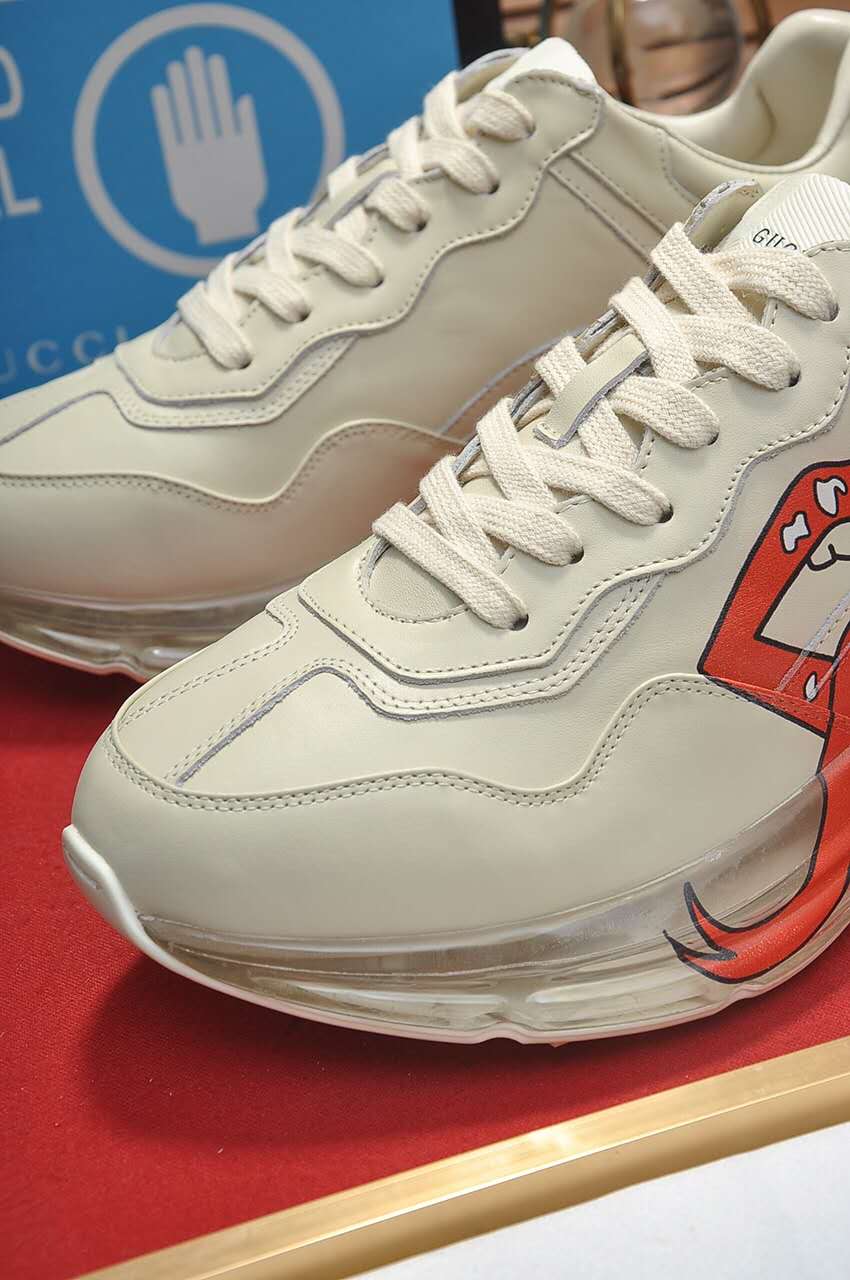 BL-GCI Rhyton Interlocking Disk Sneaker 059