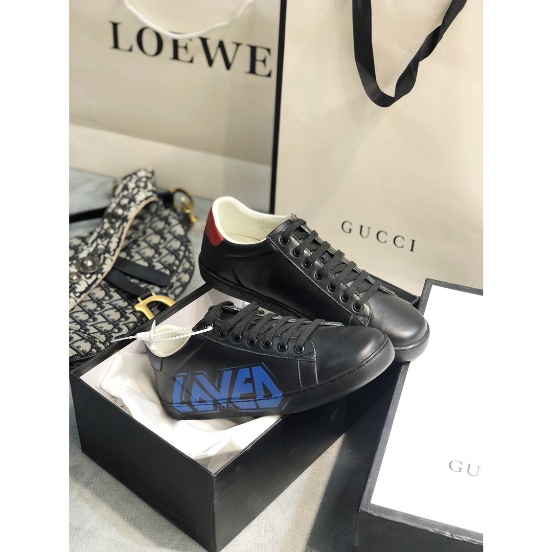 BL-GCI Ace with loved black Sneaker 102