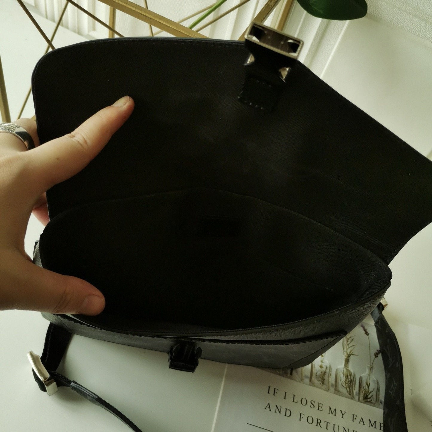 BL - High Quality Bags LUV 266
