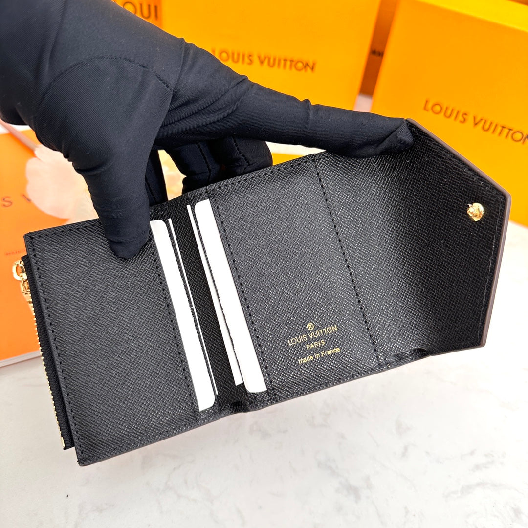 BL - High Quality Wallet LUV 137