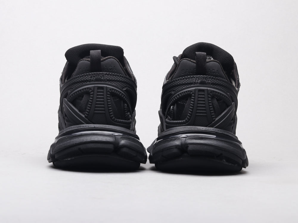 BL - Bla Track Hollow Black Sneaker