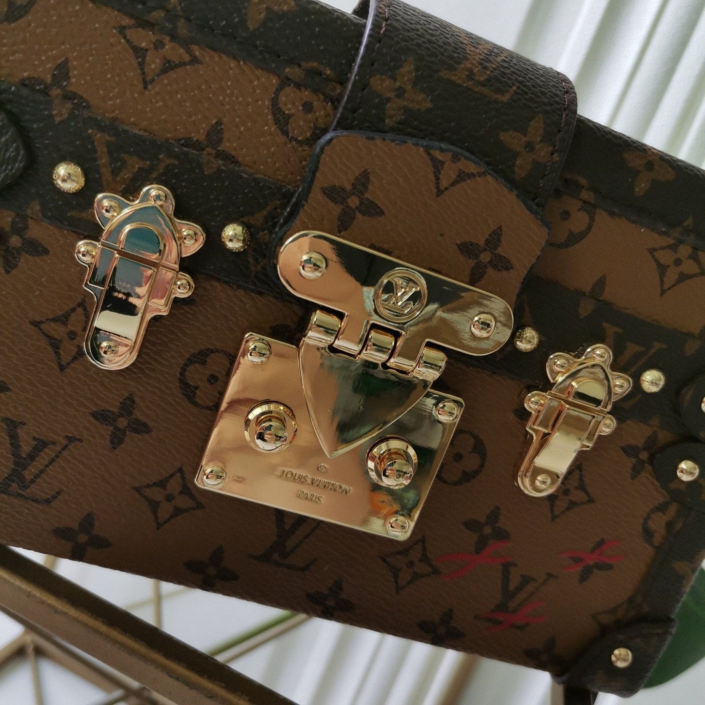 BL - High Quality Bags LUV 241