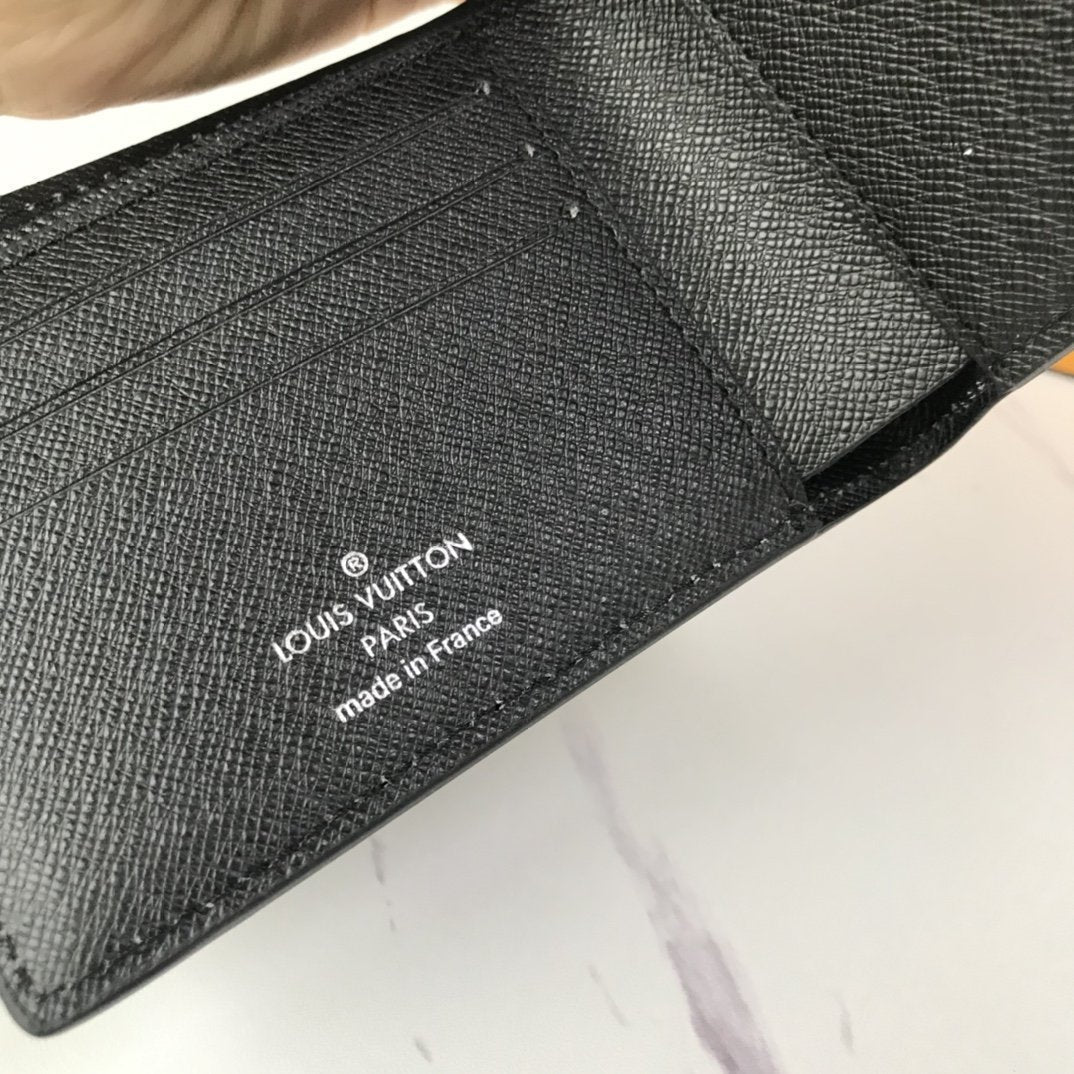 BL - High Quality Wallet LUV 078