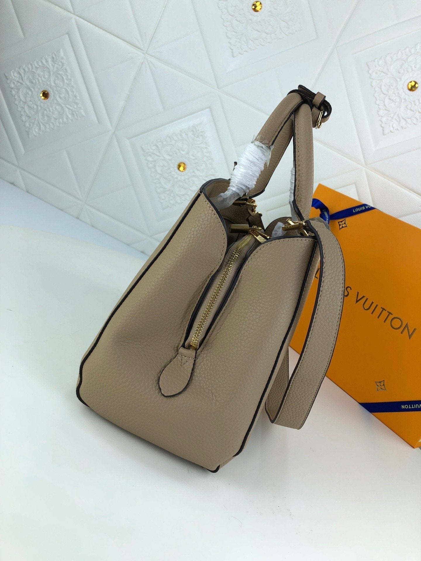 BL - High Quality Bags LUV 035