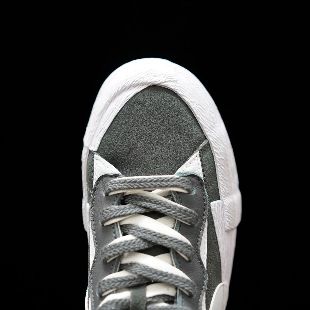 BL - Sacai x Blazer Low Black & White