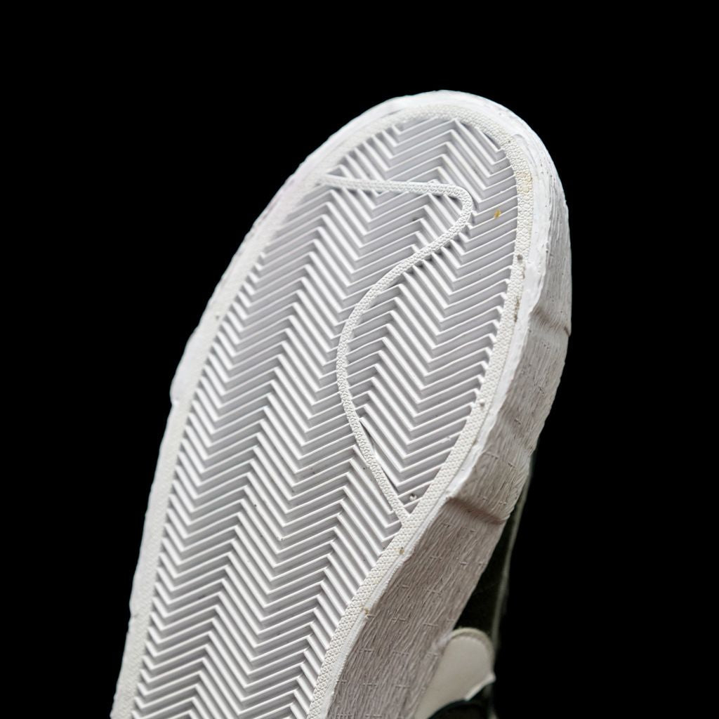BL - Sacai x Blazer Low Black & White