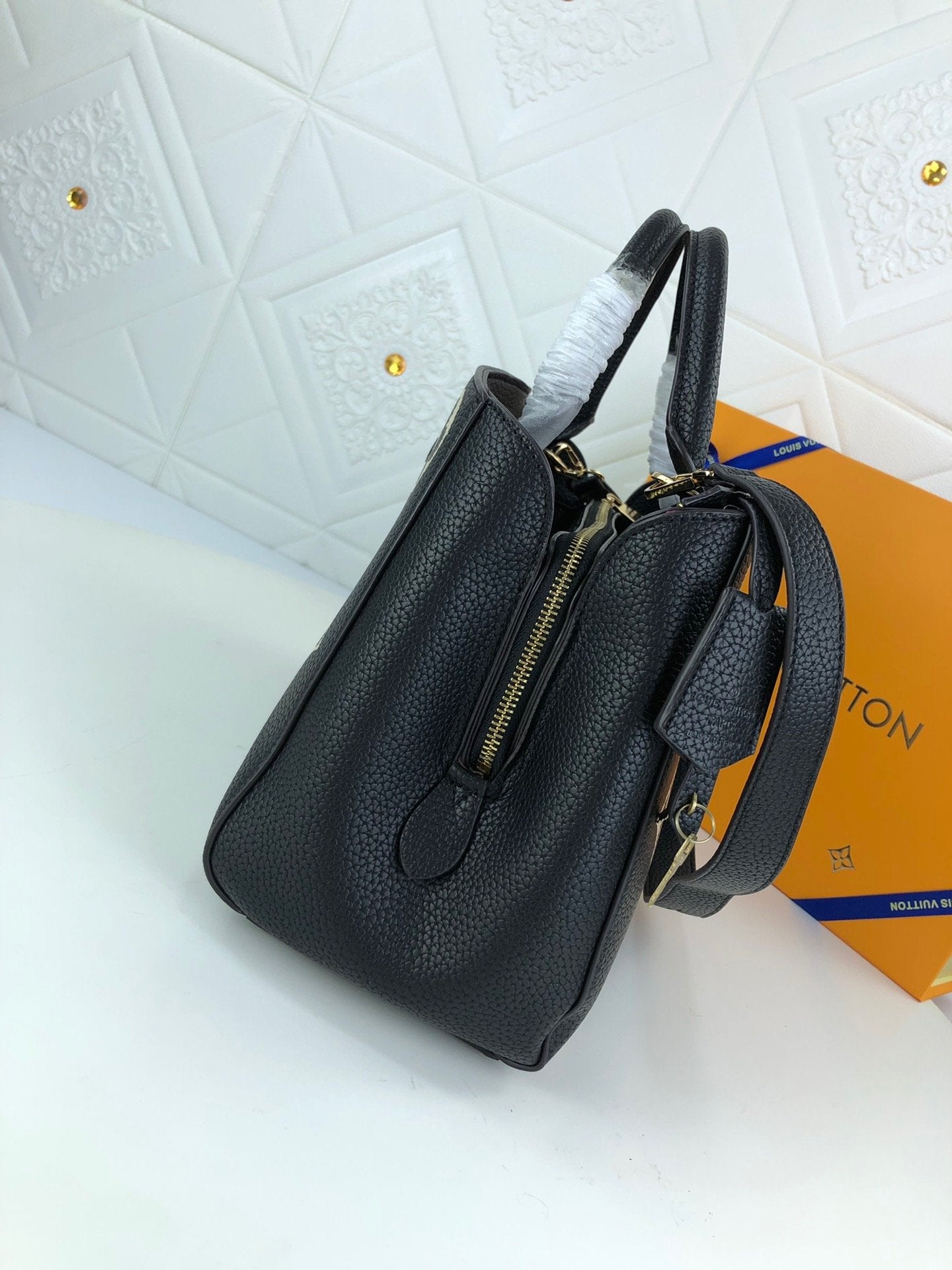 BL - High Quality Bags LUV 035
