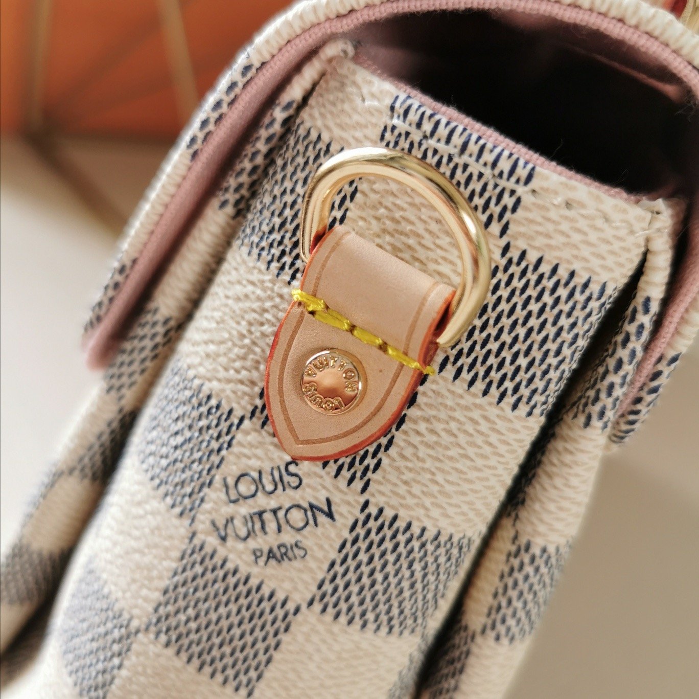 BL - High Quality Bags LUV 253