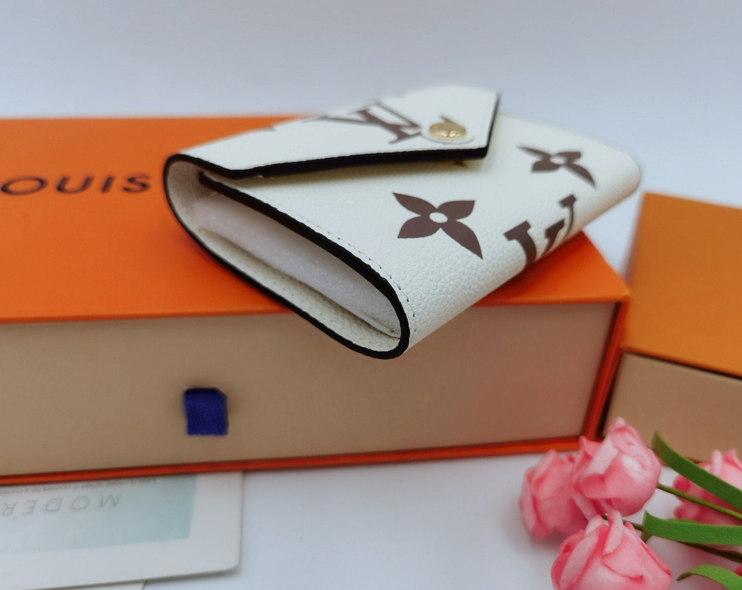 BL - High Quality Wallet LUV 001