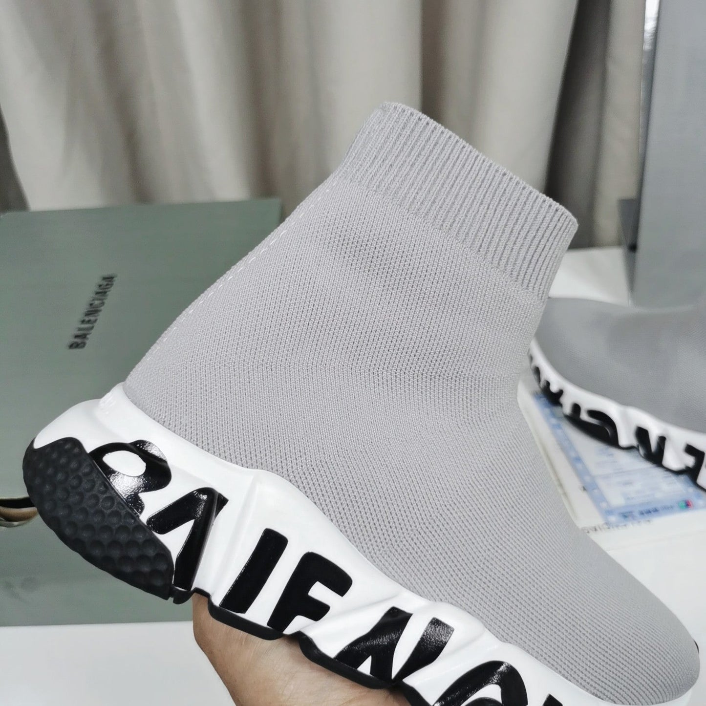 BL - Bla Speed Print Stretch Knit Sneakers