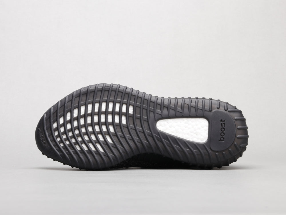 BL - Yzy 350 Black Starry Sneaker