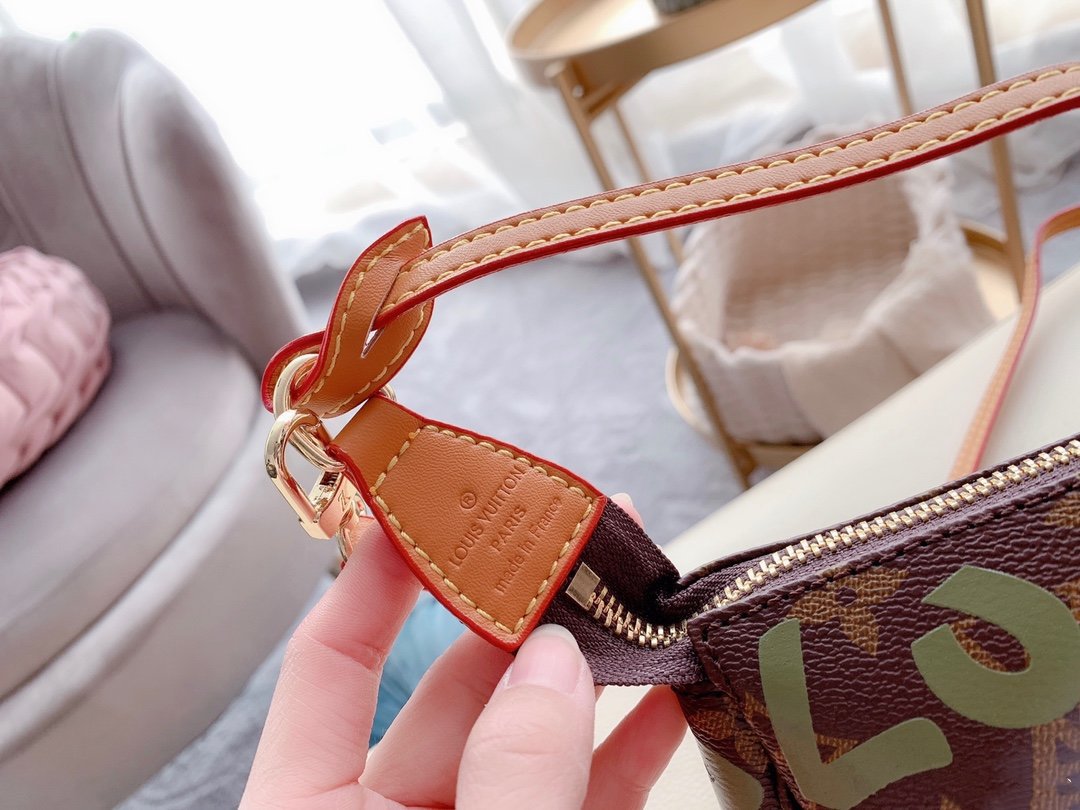 BL - High Quality Wallet LUV 089