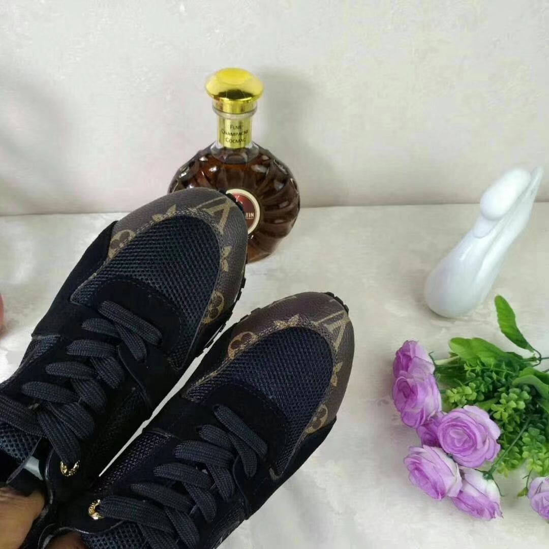 BL - LUV Run Away Sneaker