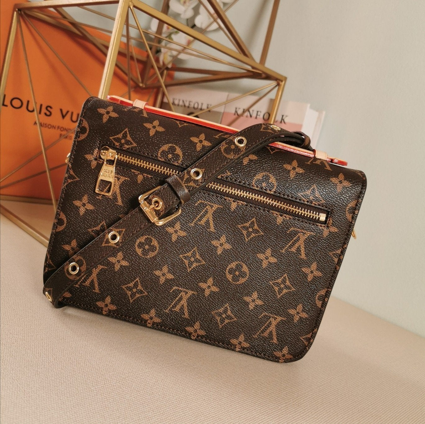 BL - High Quality Bags LUV 290