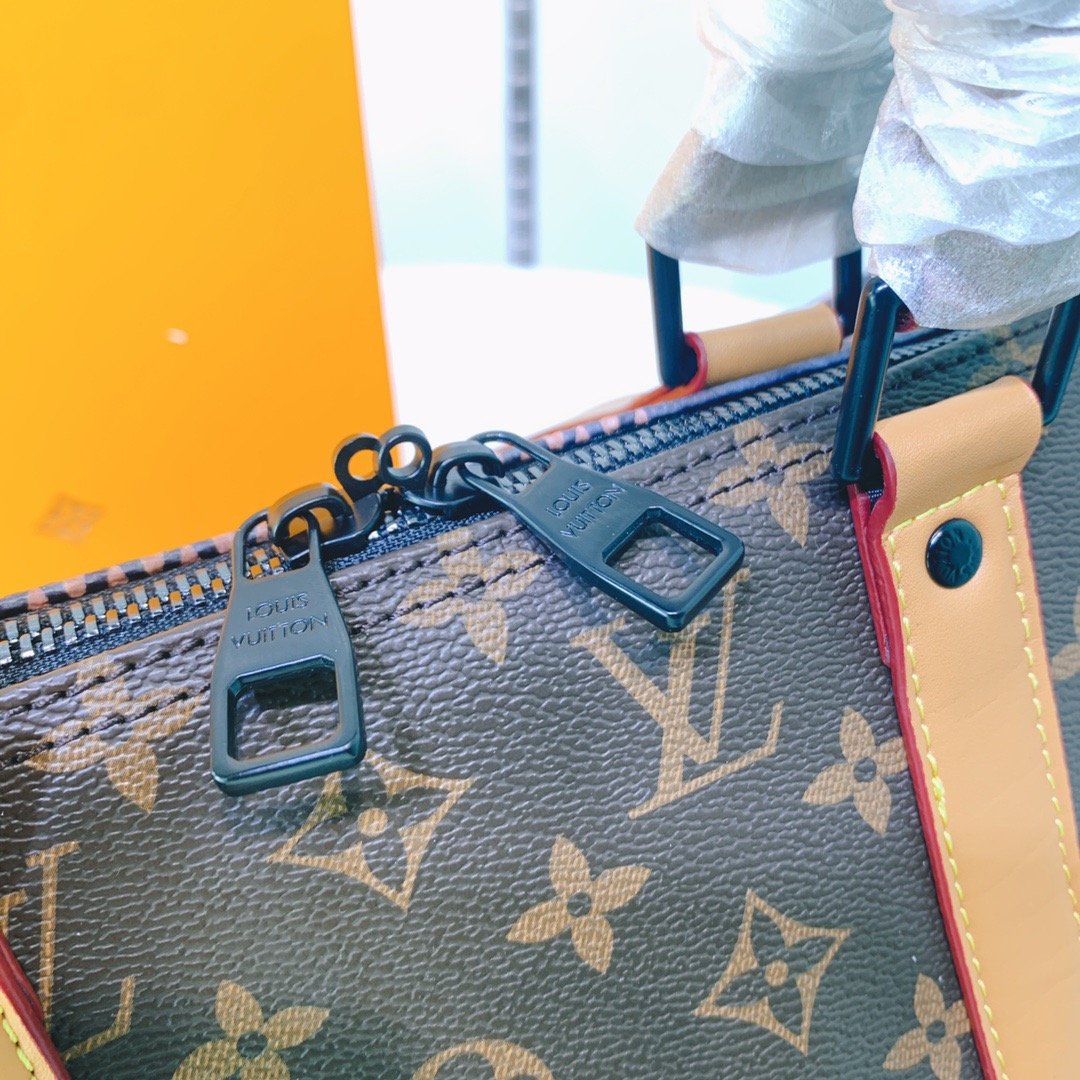 BL - High Quality Bags LUV 029