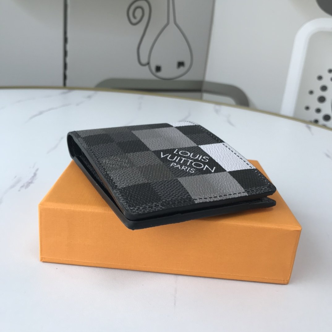 BL - High Quality Wallet LUV 045