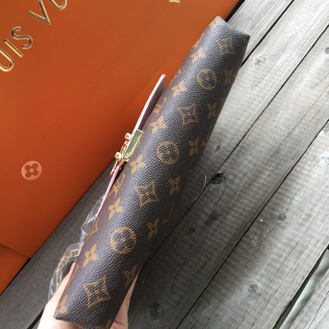 BL - High Quality Bags LUV 209