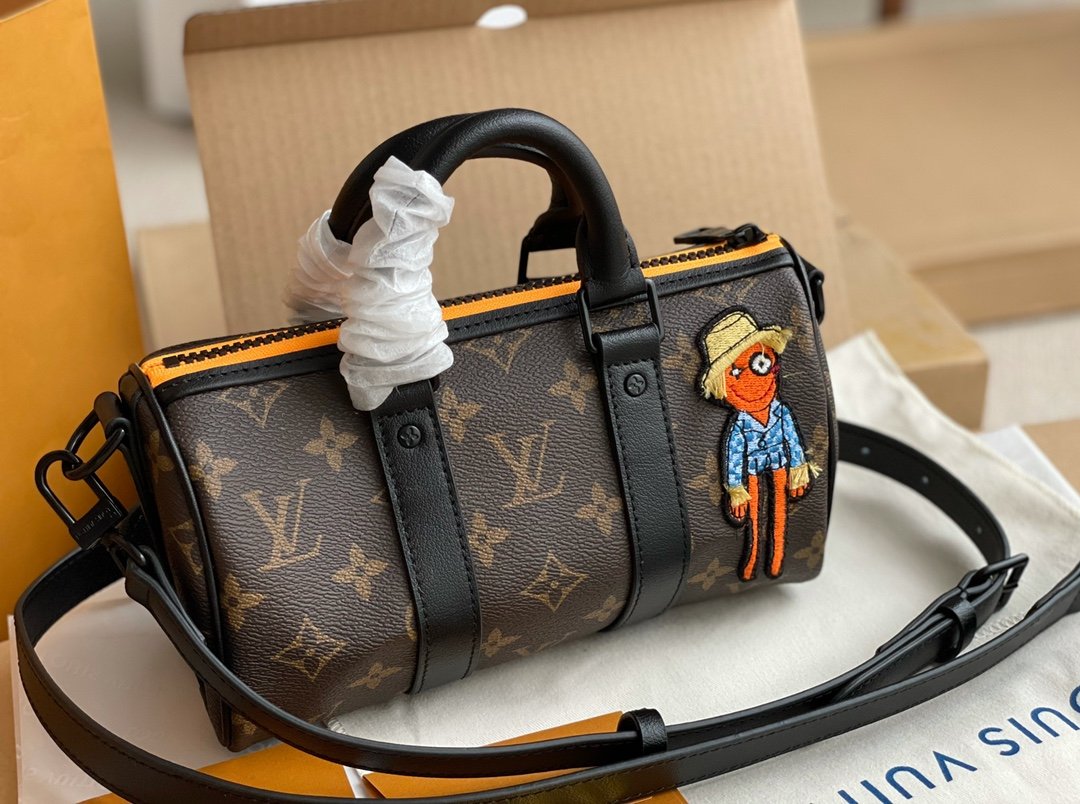 BL - High Quality Bags LUV 075