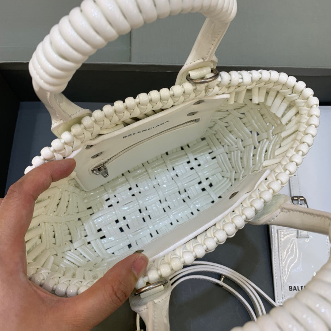 Balen Bistro XS Basket With Strap In White, For Women, Bags 16.1in/41cm 6713422IE3Y9000