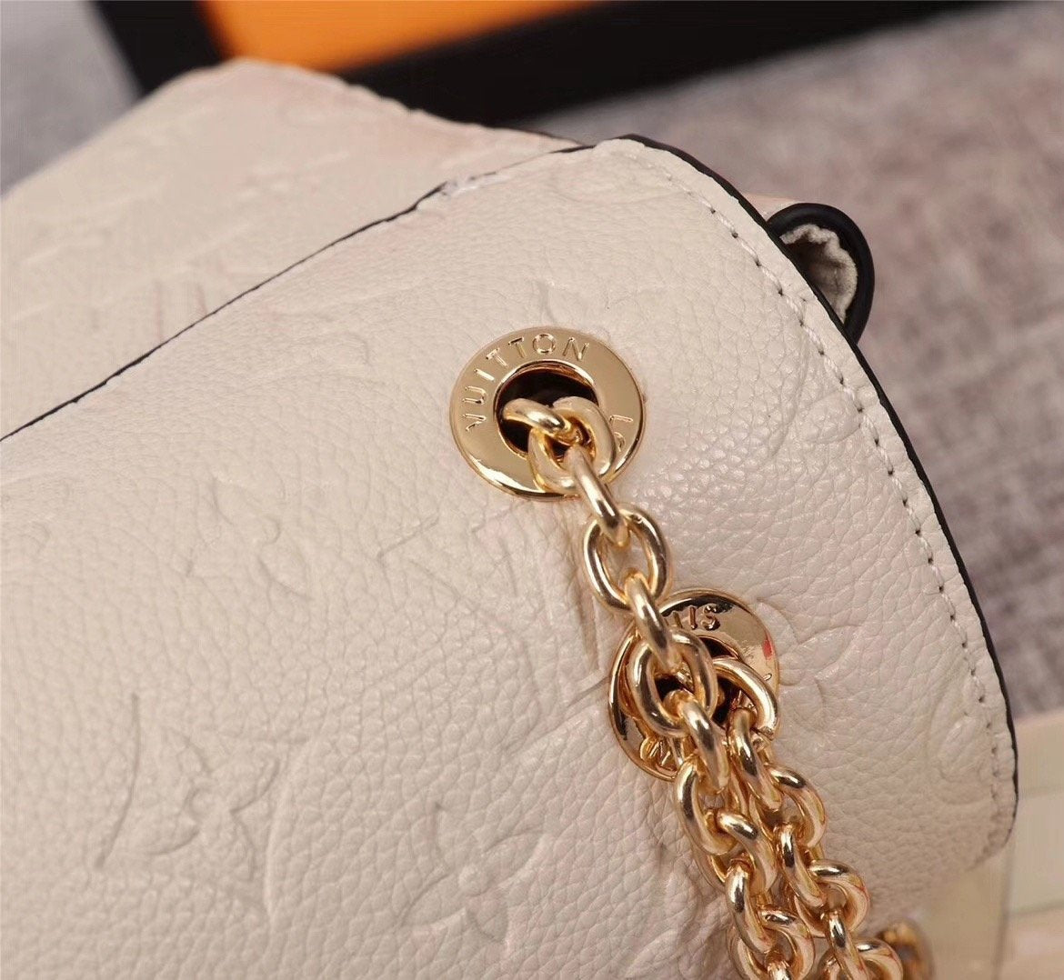 BL - High Quality Bags LUV 275