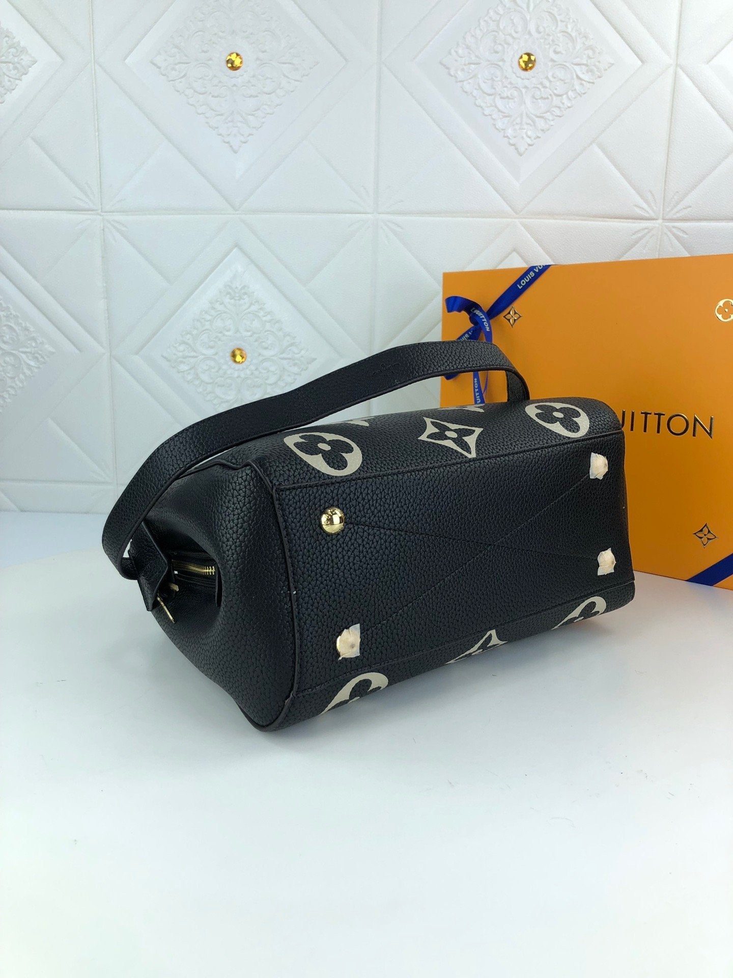 BL - High Quality Bags LUV 035