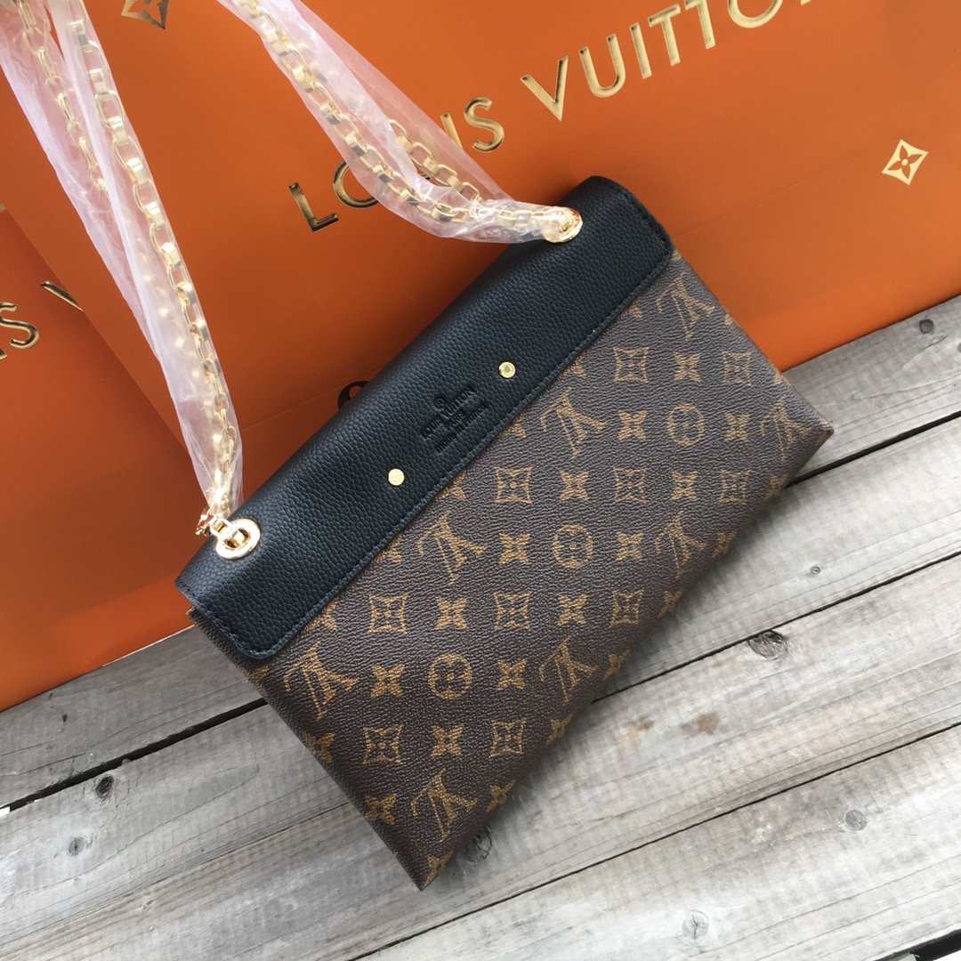 BL - High Quality Bags LUV 211