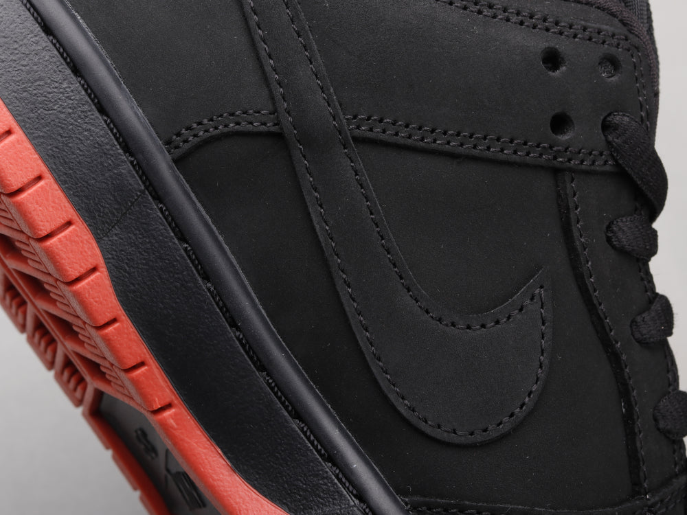 BL - NKE Staple black dove