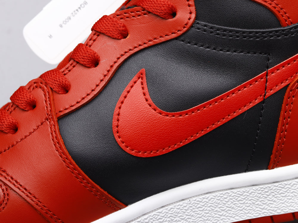 BL - AJ1 Invert black and red