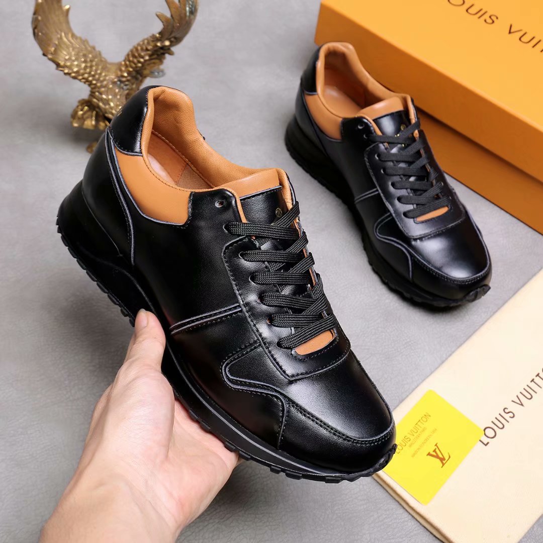 BL - LUV Run Away Black Sneaker